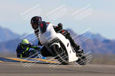 media/Mar-12-2022-SoCal Trackdays (Sat) [[152081554b]]/Turn 9 (220pm)/